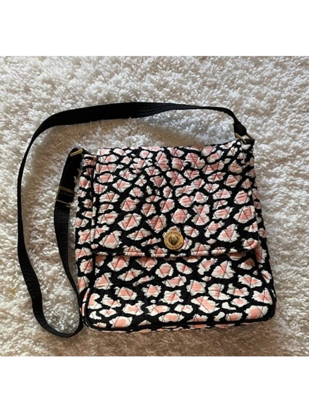 Quilted Floral Crossbody Shoulder Bag in Black and Pink